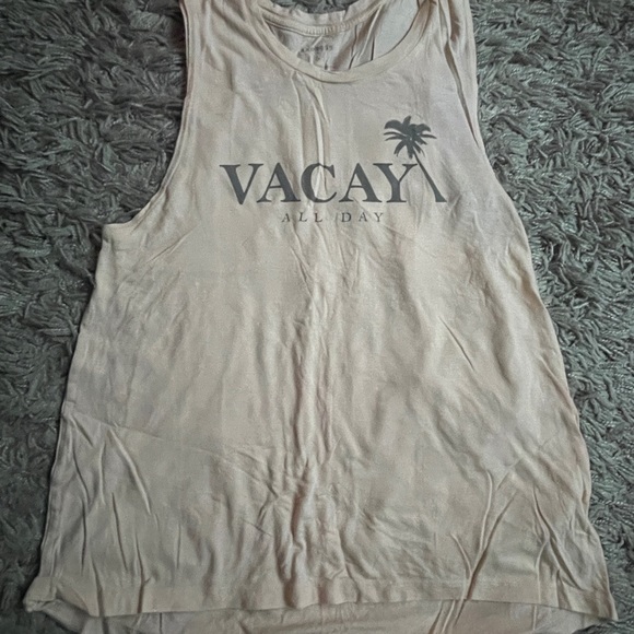 Express Tank Tops (3) - Picture 5 of 10